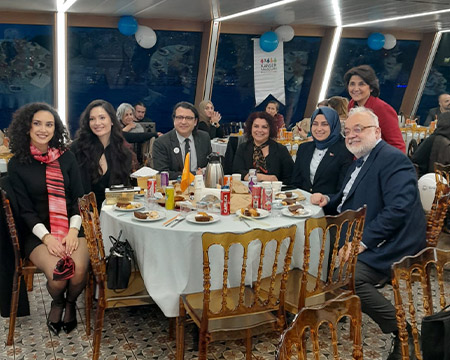 İstanbul Boğazı'nda Multiple Miyelom Farkındalık Ayı Etkinliği